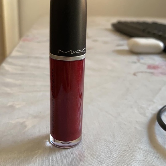 Mac liquid lipsticks - Picture 5 of 8
